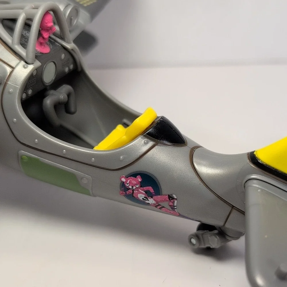 Fortnite Battle Royale Fighter Plane‎ Toy 9